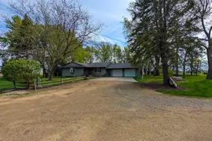 11197 608th Ave, Minnesota Lake, MN 56068 - Photo 2