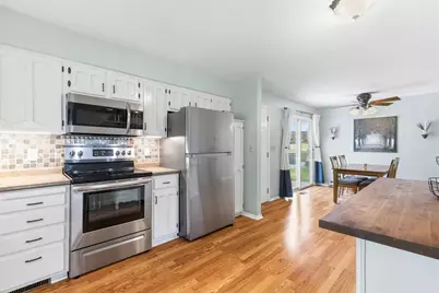 715 Lund Street N, Hudson, WI 54016 - Photo 10