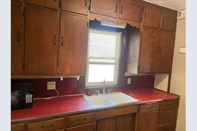 319 8th Street E, Albert Lea, MN 56007 - Photo 4