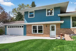 2479 Hillside Rd, White Bear Lake, MN 55110 - Photo 4