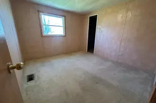 200 Prairie Ave, Darfur, MN 56022 - Photo 6