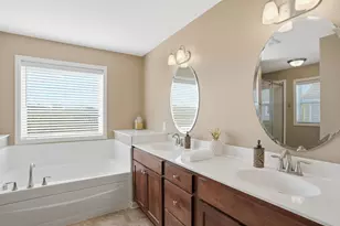 16885 Diamonte Way, Lakeville, MN 55044 - Photo 36