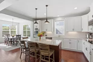 16885 Diamonte Way, Lakeville, MN 55044 - Photo 2