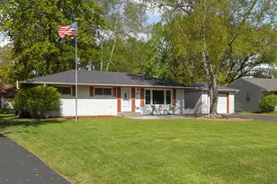 3811 St Regis Dr, White Bear Lake, MN 55110 - Photo 2
