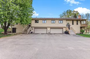 7653 Borman Way, Inver Grove Heights, MN 55076 - Photo 32