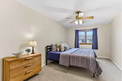 7653 Borman Way, Inver Grove Heights, MN 55076 - Photo 14