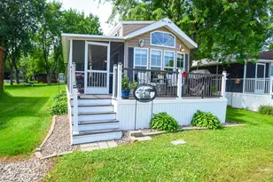 18096 Browns Lake Rd, Richmond, MN 56368 - Photo 1