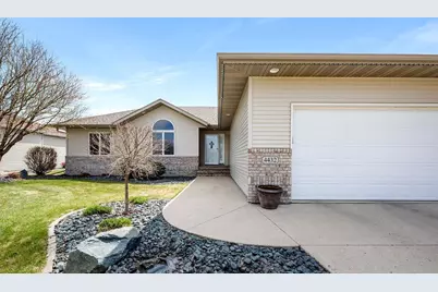 4432 3rd Street S, Moorhead, MN 56560 - Photo 2