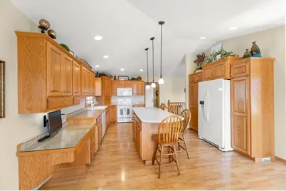 4432 3rd Street S, Moorhead, MN 56560 - Photo 4