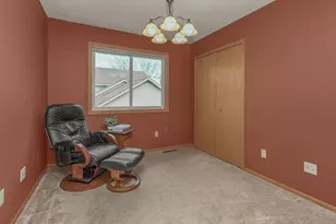 6934 4th St Ct N, Oakdale, MN 55128 - Photo 18