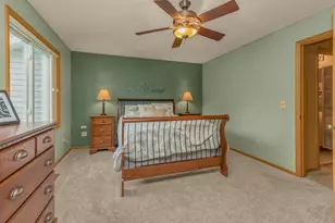 6934 4th St Ct N, Oakdale, MN 55128 - Photo 14