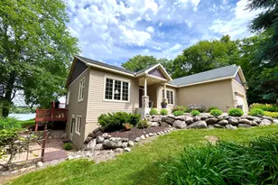 12516 180th St, Kimball, MN 55353 - Photo 2