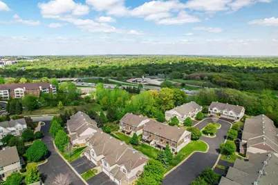 468 Stonewood Lane, Burnsville, MN 55306 - Photo 2