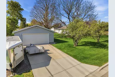970 Redwood Drive, Apple Valley, MN 55124 - Photo 56
