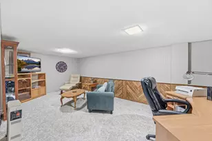 970 Redwood Dr, Apple Valley, MN 55124 - Photo 38