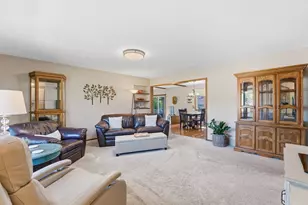 970 Redwood Dr, Apple Valley, MN 55124 - Photo 26
