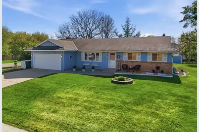 970 Redwood Drive, Apple Valley, MN 55124 - Photo 2