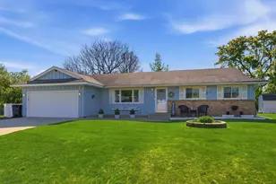970 Redwood Dr, Apple Valley, MN 55124 - Photo 58