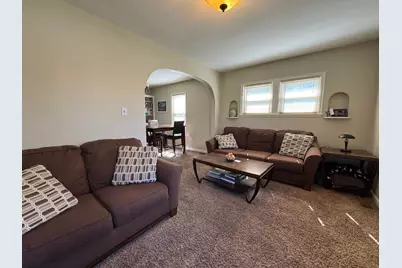 604 W Main Street, Marshall, MN 56258 - Photo 2