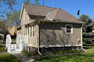 604 W Main St, Marshall, MN 56258 - Photo 20