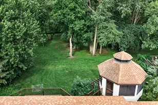 1120 Rockstone Ln, New Brighton, MN 55112 - Photo 8