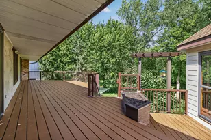 1120 Rockstone Ln, New Brighton, MN 55112 - Photo 20