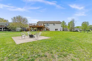 267 Bluestem Ave, Shakopee, MN 55379 - Photo 40