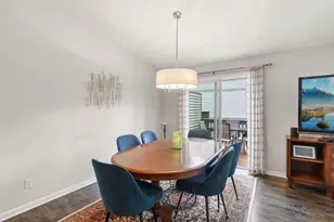6304 Falcon Ct, Edina, MN 55436 - Photo 8
