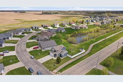 1300 18th Drive NE, Austin, MN 55912 - Photo 60