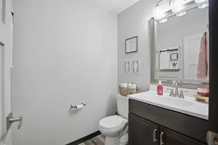 1300 18th Dr NE, Austin, MN 55912 - Photo 22