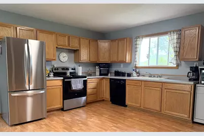 1710 River Road, Windom, MN 56101 - Photo 4