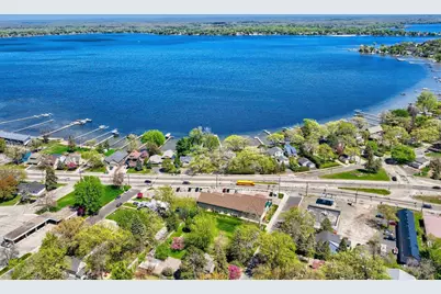319 Lake Street S, Forest Lake, MN 55025 - Photo 4