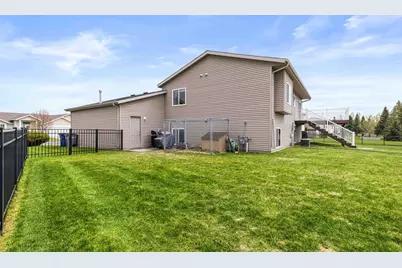 1911 35th Street Circle S, Moorhead, MN 56560 - Photo 40