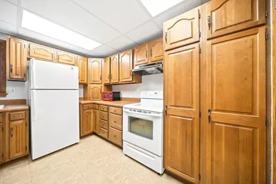 112 7th Avenue NW, Faribault, MN 55021 - Photo 10