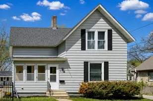 112 7th Ave NW, Faribault, MN 55021 - Photo 2