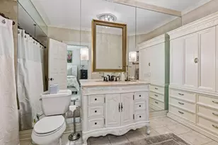 326 Ferndale Rd W, Wayzata, MN 55391 - Photo 50