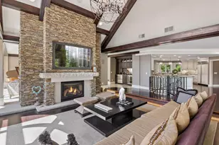 326 Ferndale Rd W, Wayzata, MN 55391 - Photo 28