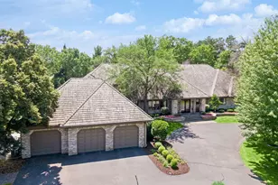 326 Ferndale Rd W, Wayzata, MN 55391 - Photo 98