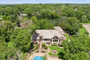 326 Ferndale Rd W, Wayzata, MN 55391 - Photo 8