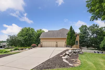 15208 Fairway Heights Road NW, Prior Lake, MN 55372 - Photo 12