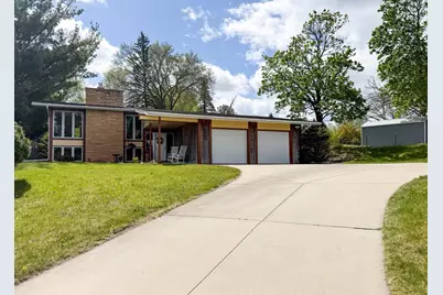 600 Toogood Court SW, Rochester, MN 55902 - Photo 1