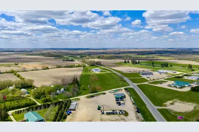 535 W Main Street, Le Roy, MN 55951 - Photo 8