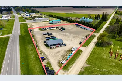 535 W Main Street, Le Roy, MN 55951 - Photo 1