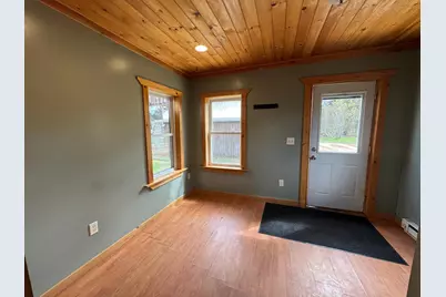 202 1st Street NW, Hinckley, MN 55037 - Photo 12