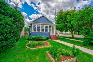 858 Watson Ave, Saint Paul, MN 55102 - Photo 1