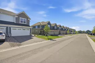 10680 Wiles Wy, Woodbury, MN 55129 - Photo 2