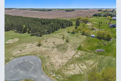 1451 136th Avenue, New Richmond, WI 54017 - Photo 6