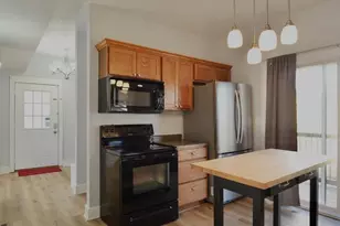 230 10th Ave NE, Rochester, MN 55906 - Photo 4