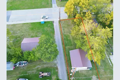 221 2nd Avenue, Calumet, MN 55716 - Photo 2