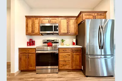 715 Lake Shore Drive NE #201, Bemidji, MN 56601 - Photo 2